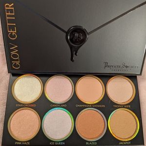 Private Society Glow Getter palette